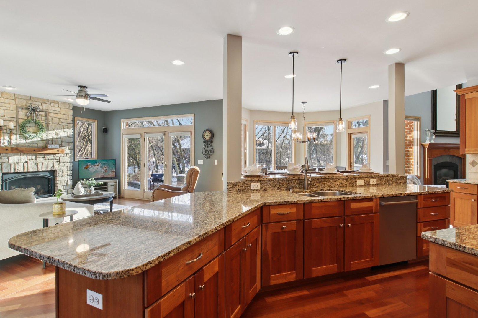 39716 Orchard Bluff Lane