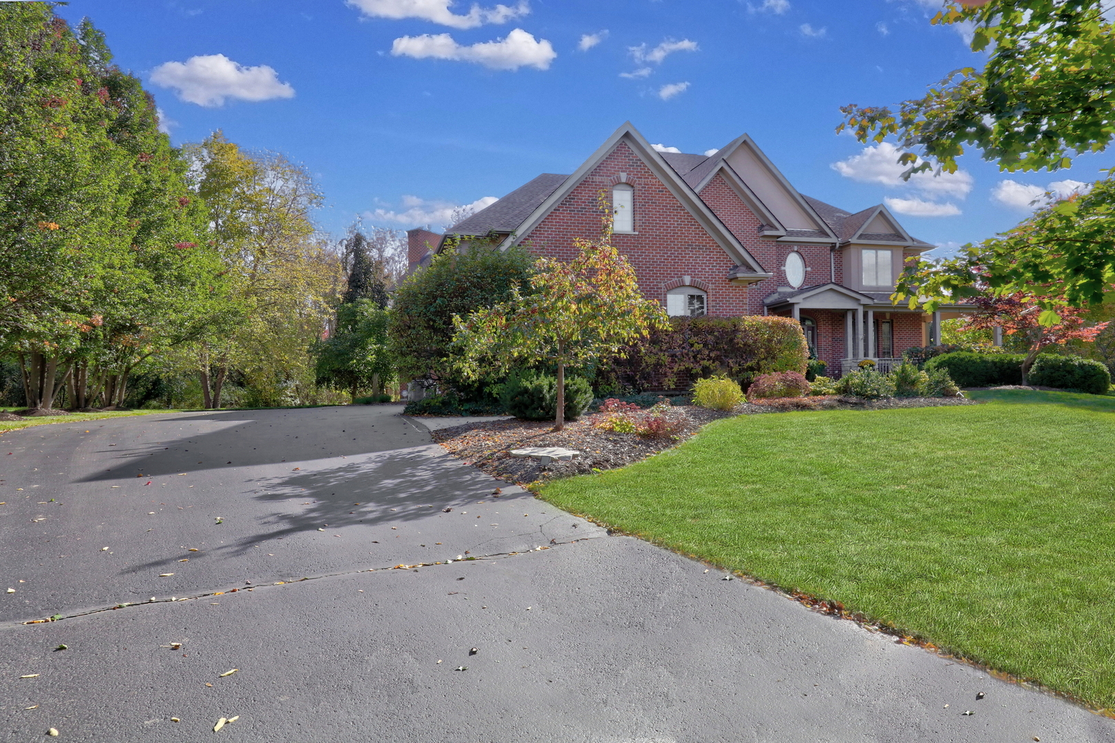 39716 Orchard Bluff Lane
