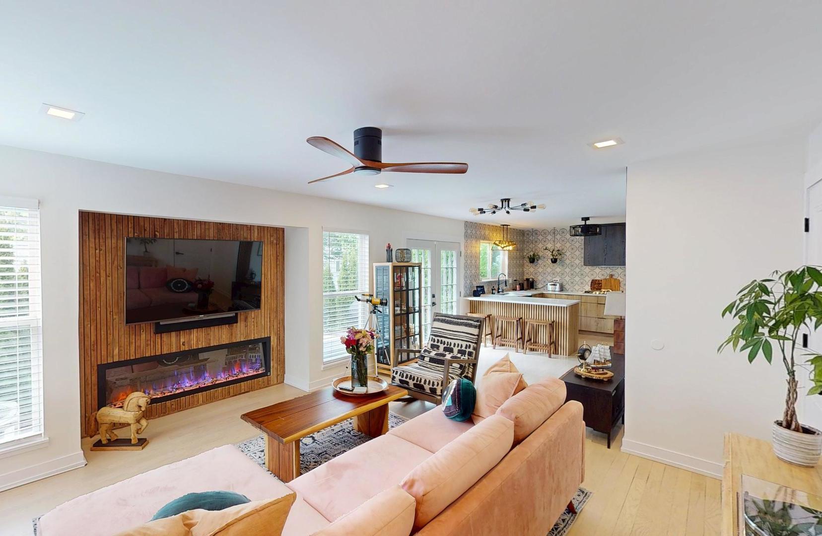 2207 Periwinkle Lane