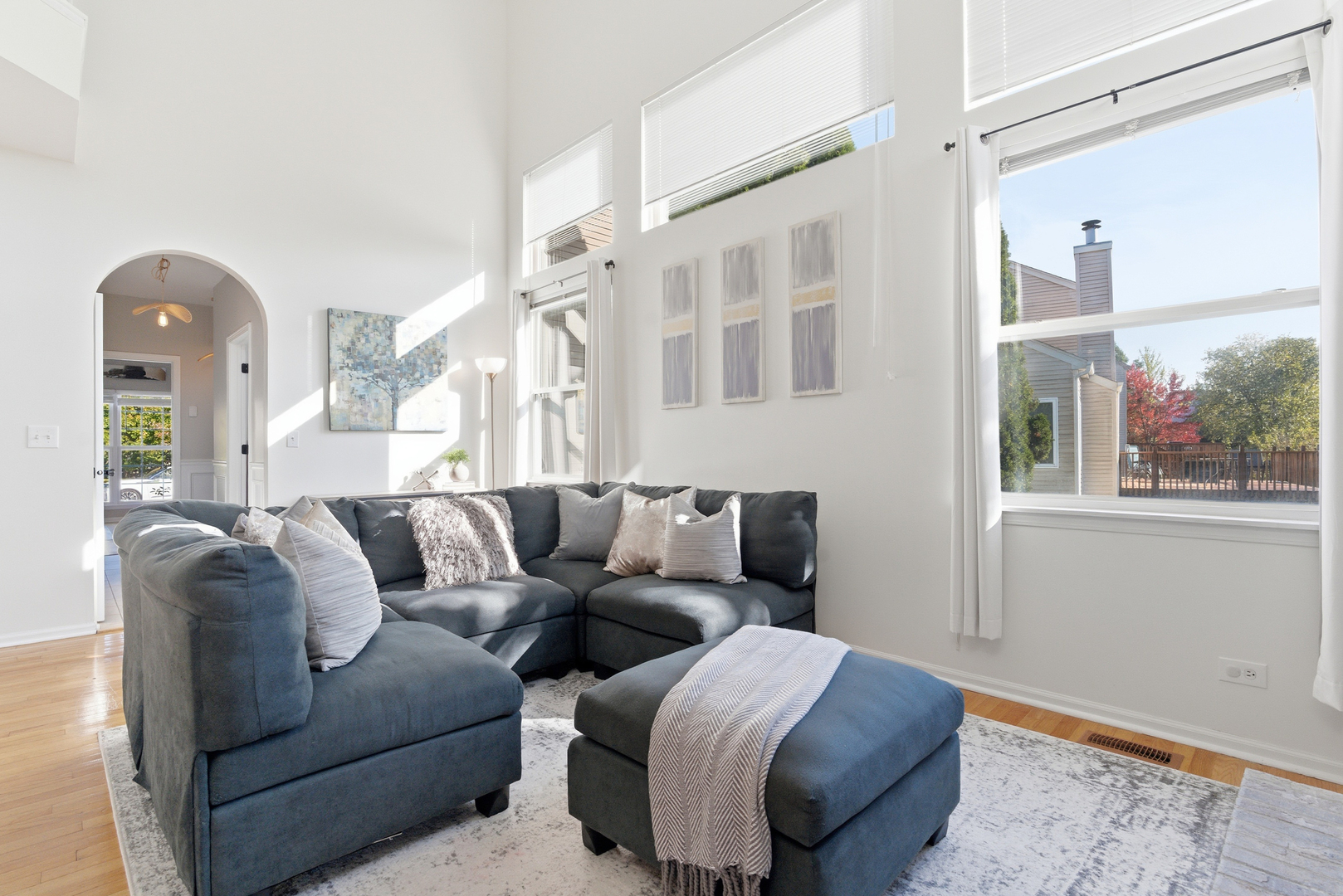 2526 Acorn Drive