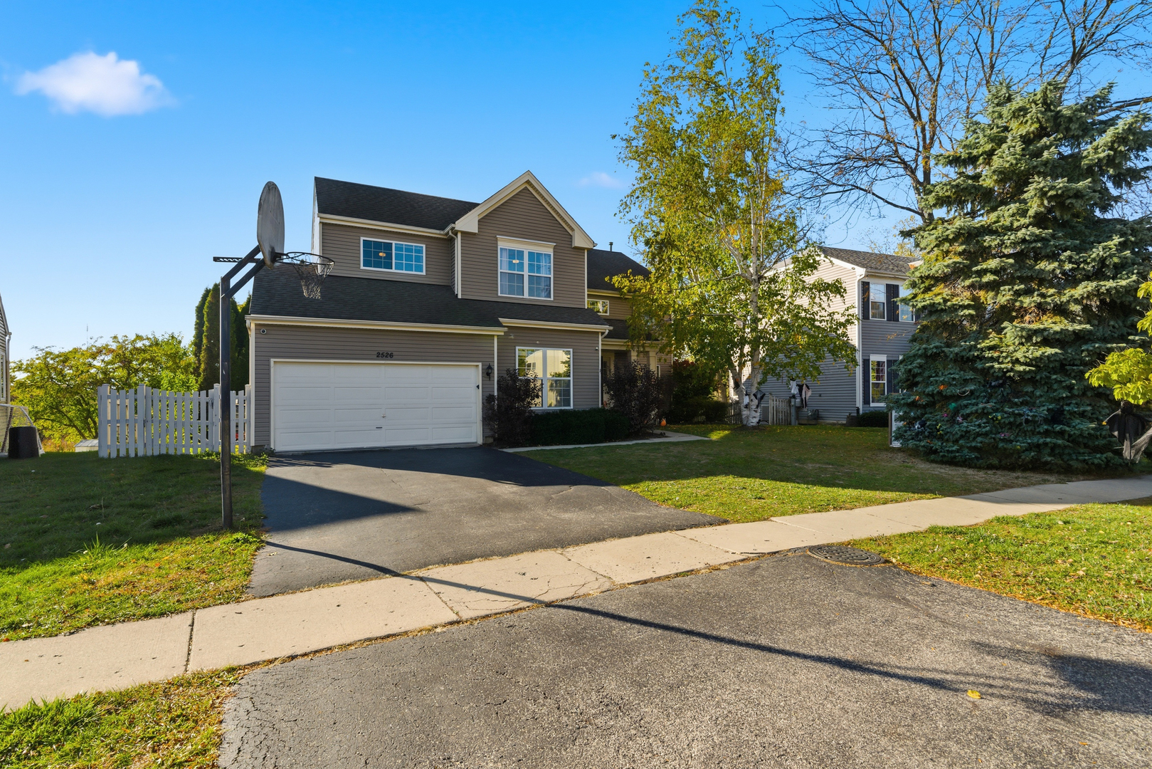 2526 Acorn Drive