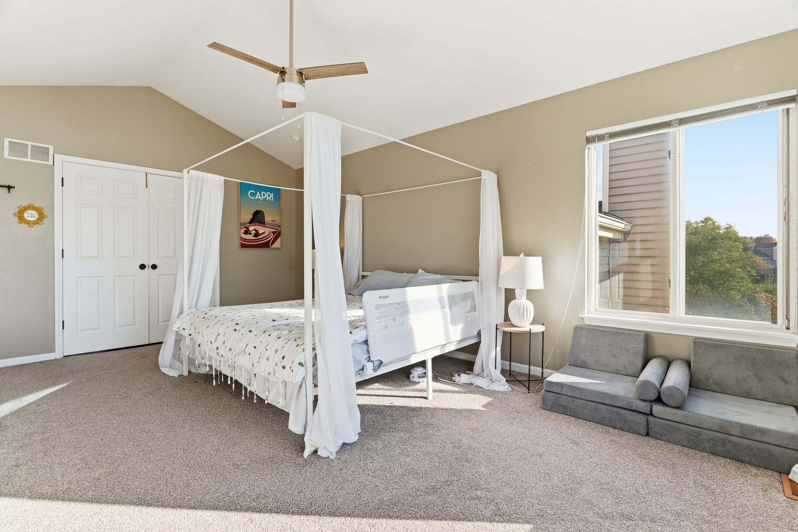 2526 Acorn Drive