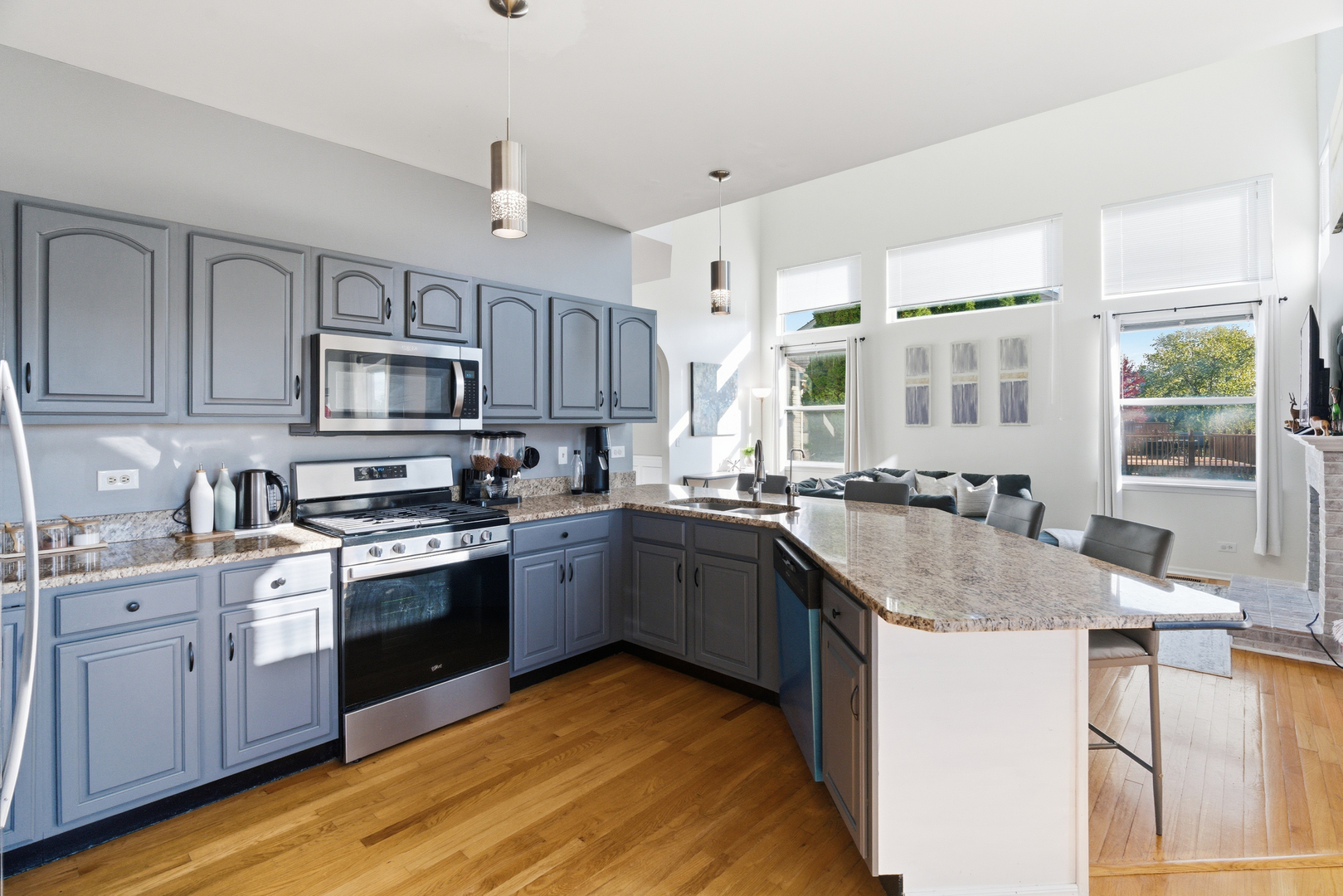2526 Acorn Drive