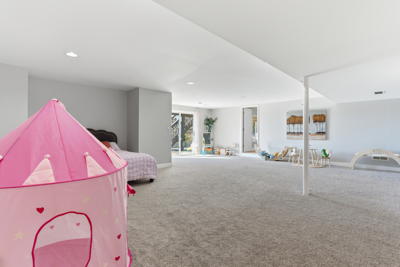 2526 Acorn Drive