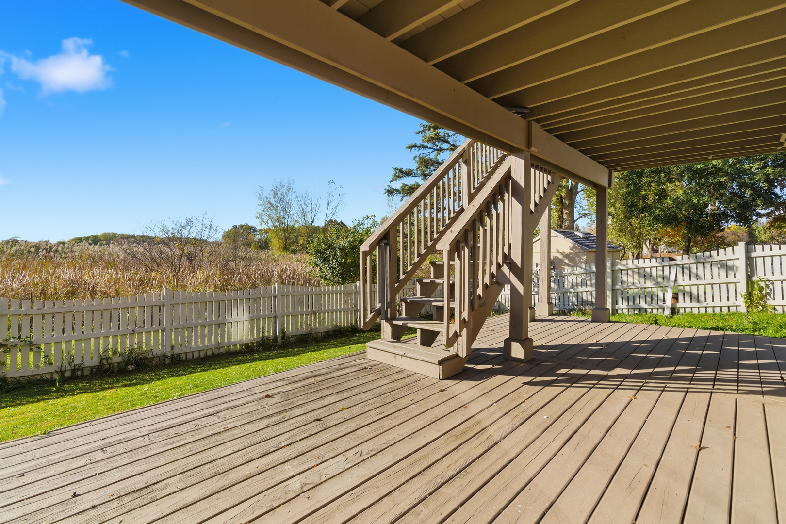 2526 Acorn Drive