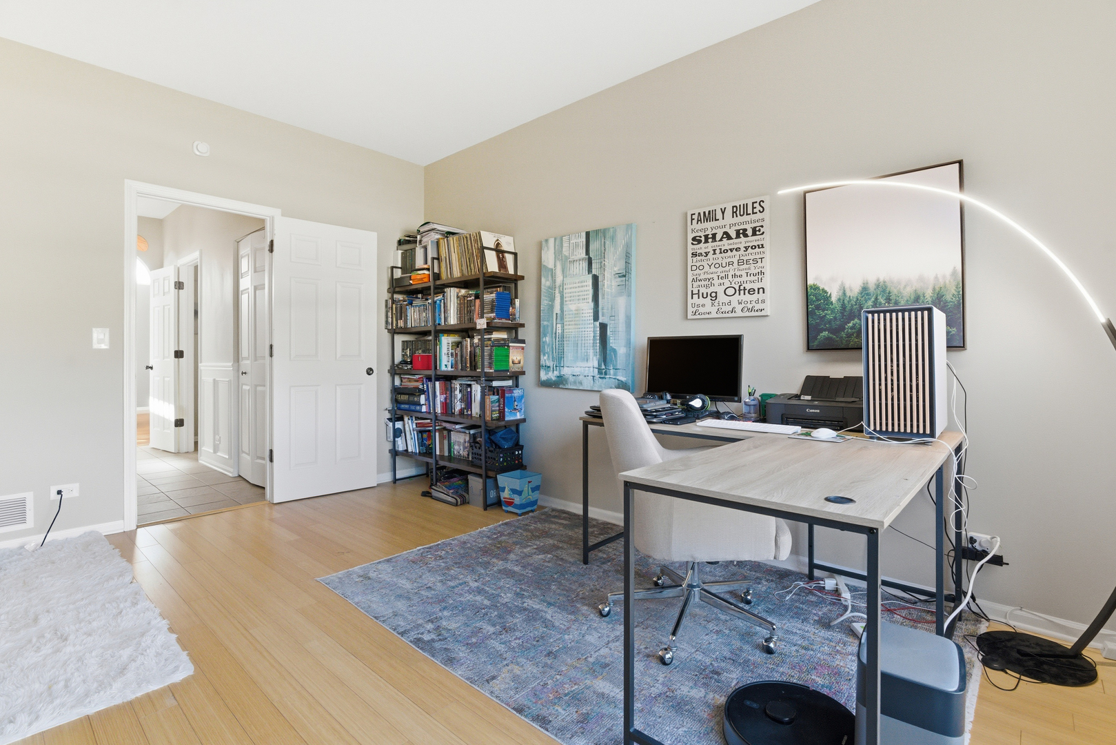 2526 Acorn Drive