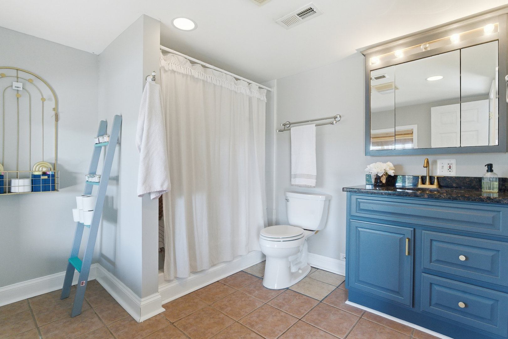 2526 Acorn Drive
