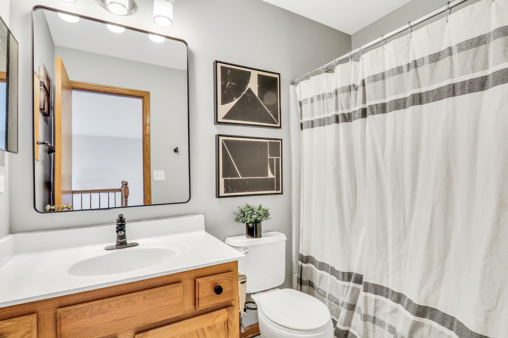 761 Creekside Circle Unit: 9-3