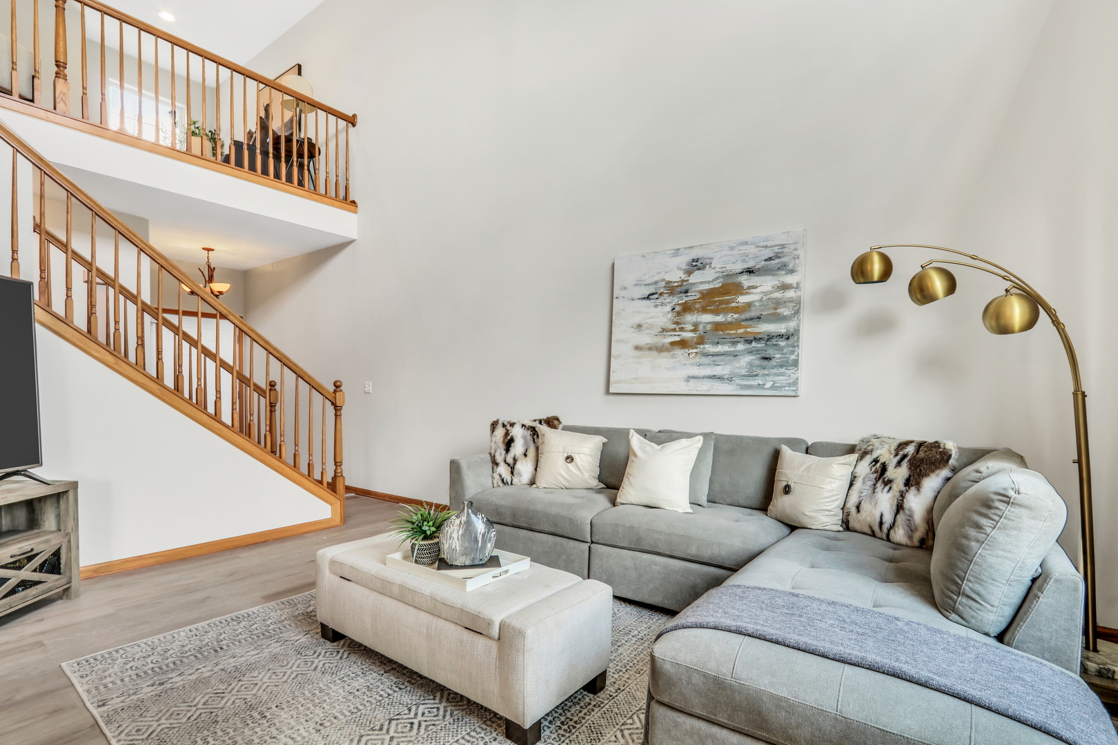 761 Creekside Circle Unit: 9-3