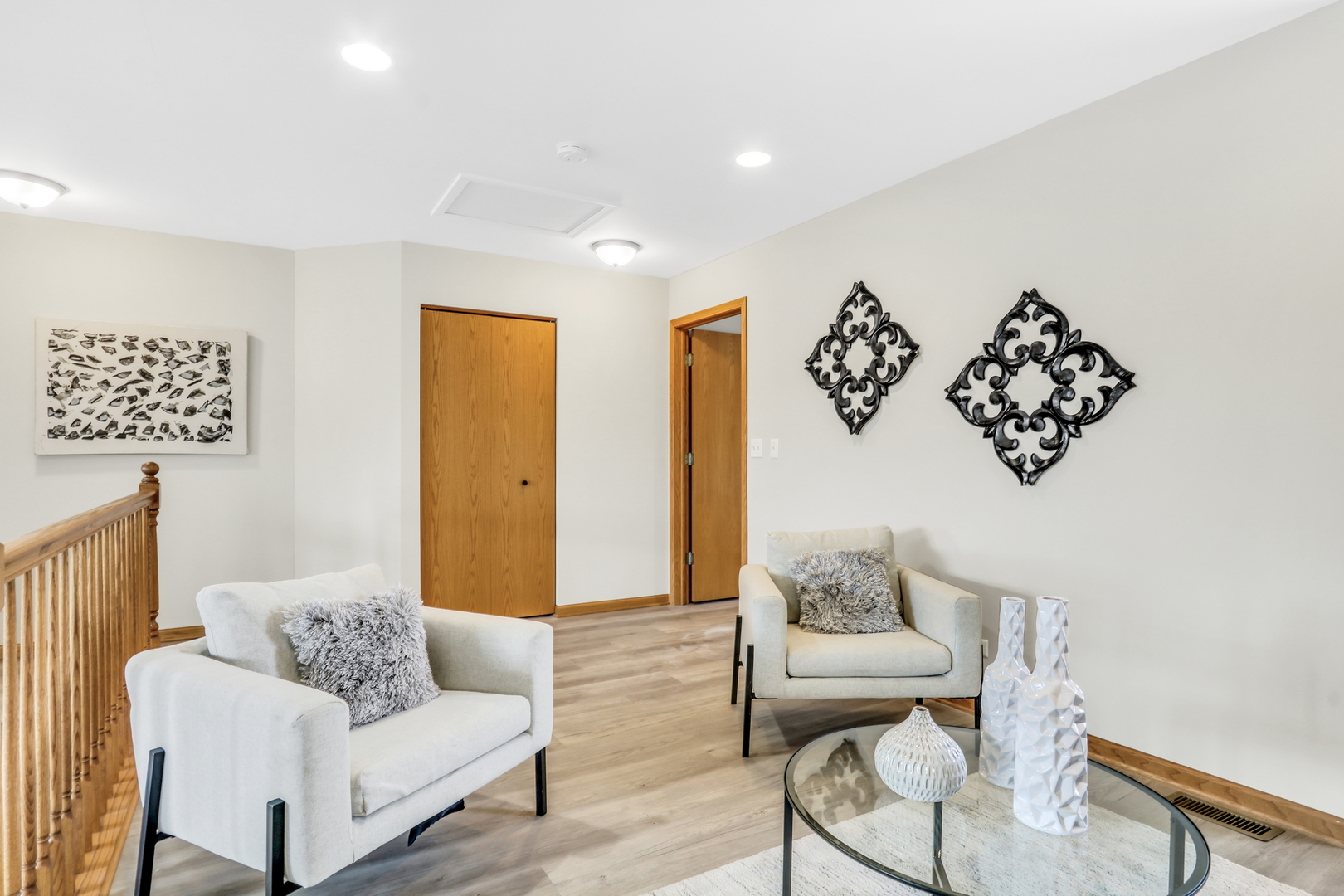 761 Creekside Circle Unit: 9-3