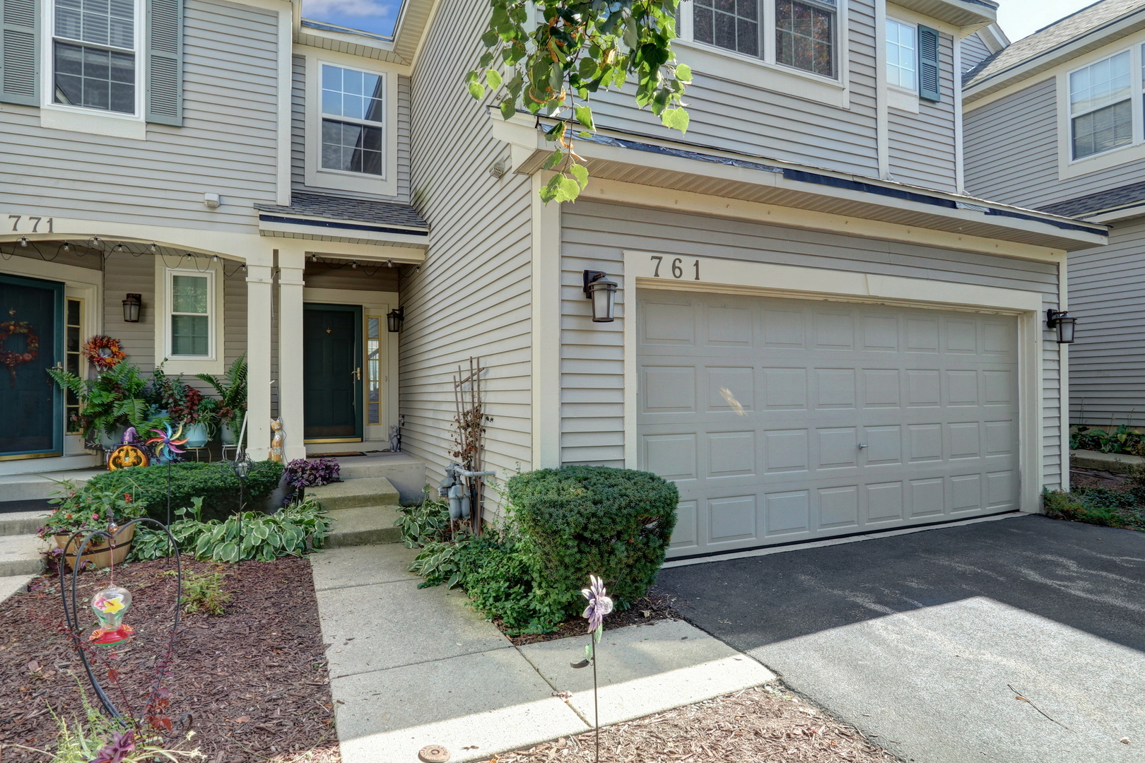 761 Creekside Circle Unit: 9-3