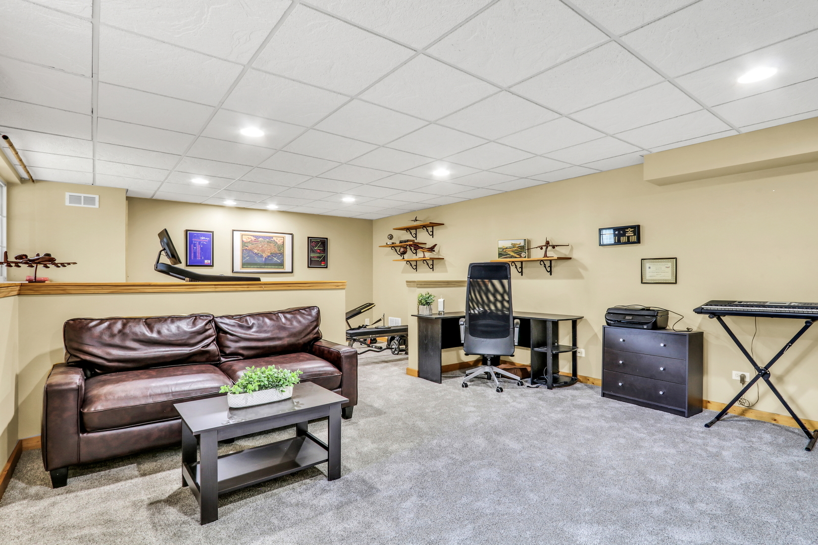 761 Creekside Circle Unit: 9-3
