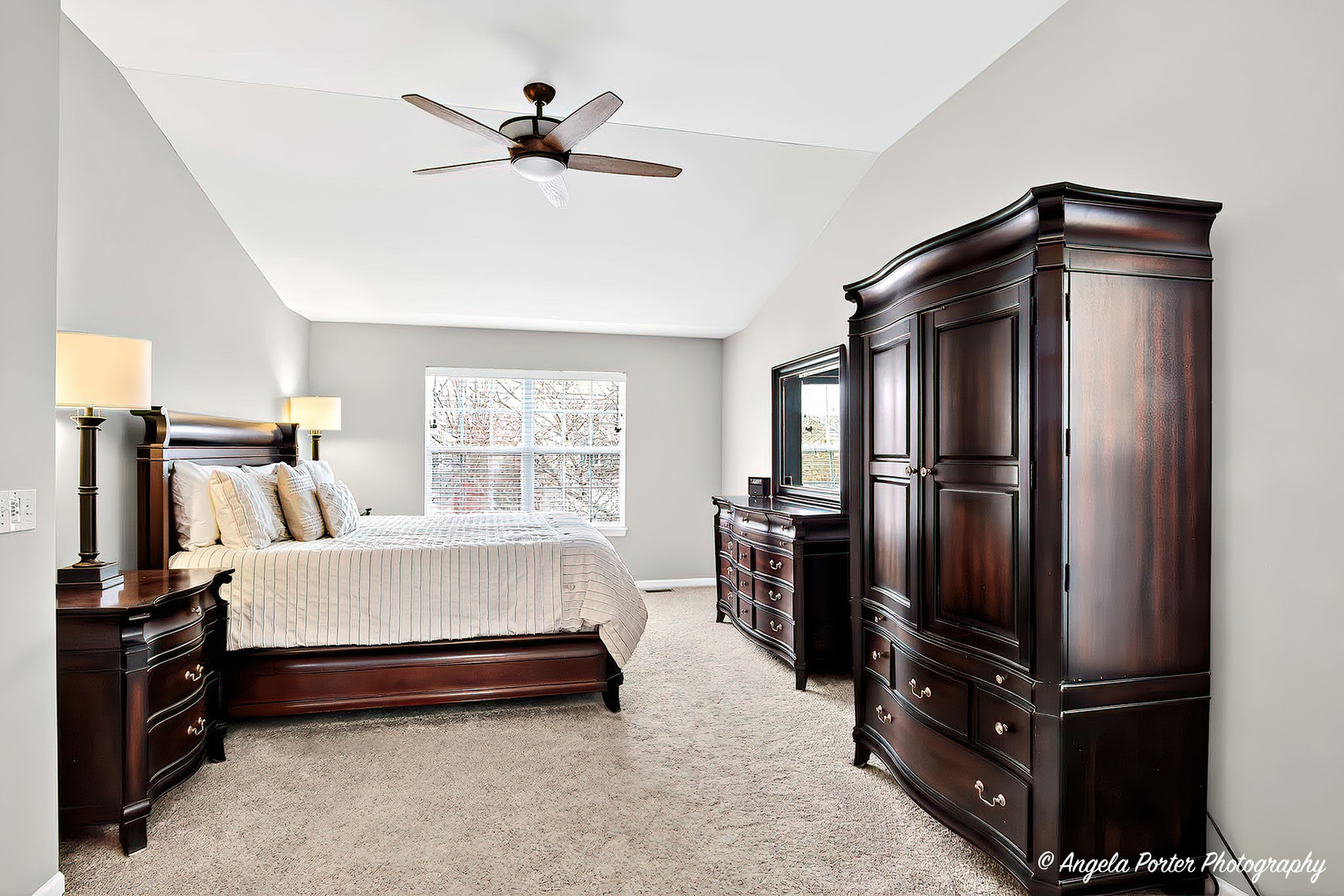 18863 W Wooddale Trail