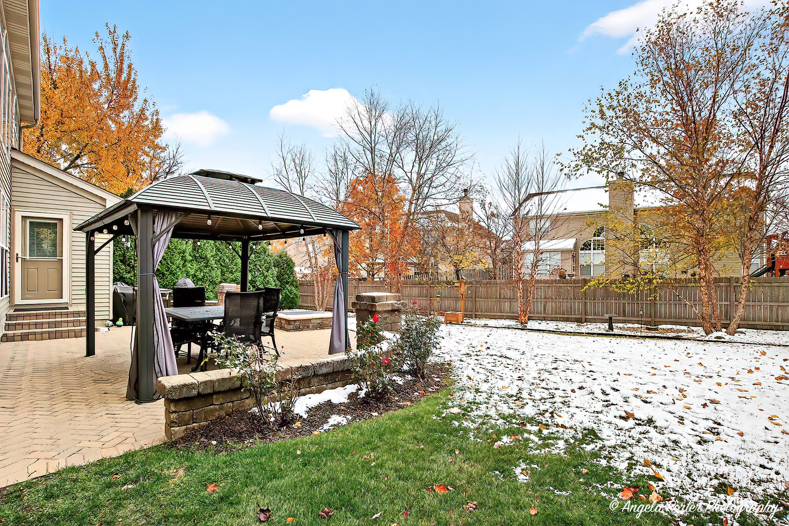 18863 W Wooddale Trail