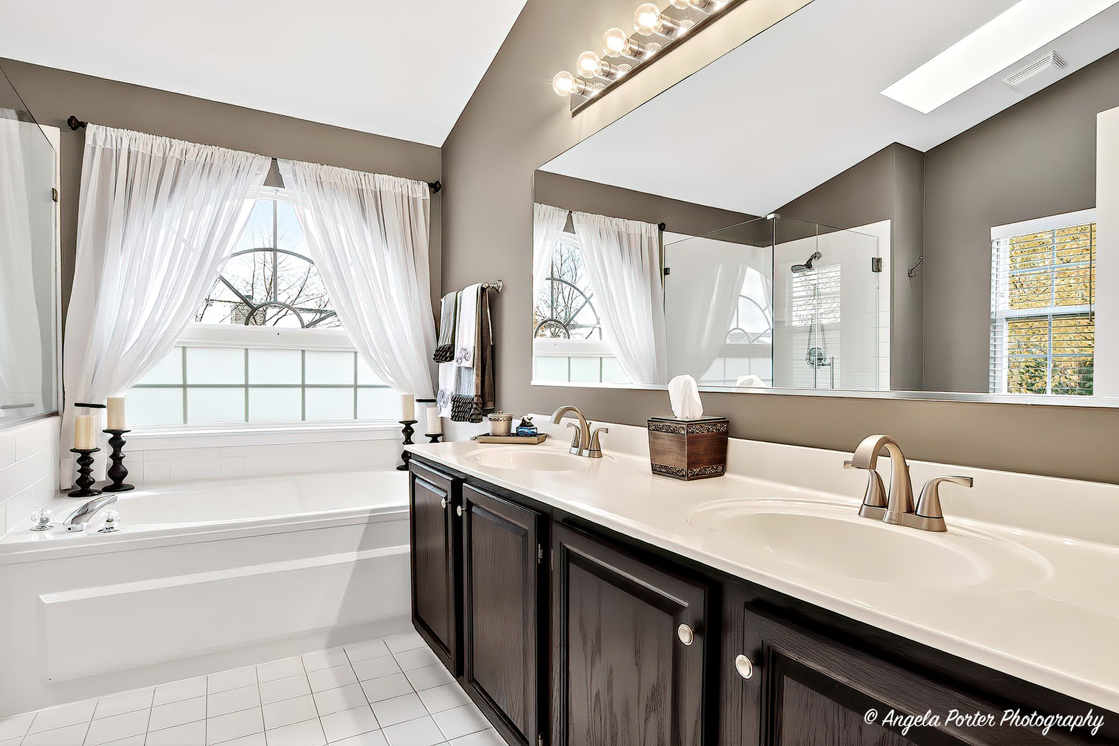 18863 W Wooddale Trail