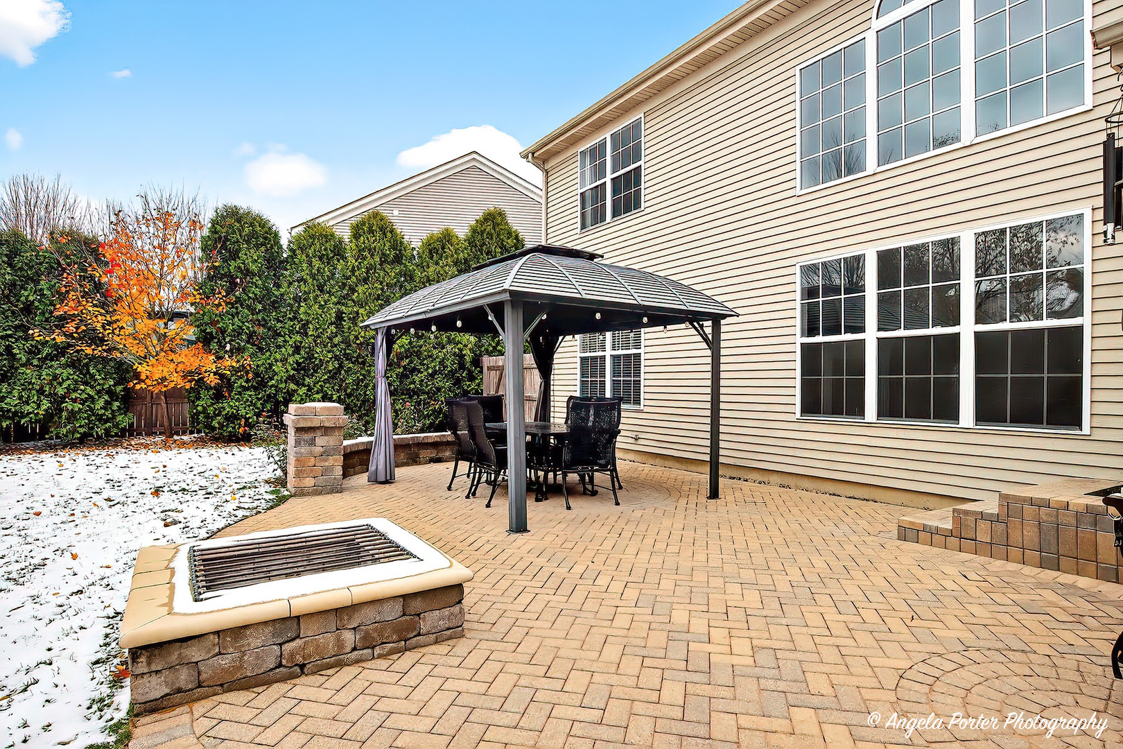 18863 W Wooddale Trail
