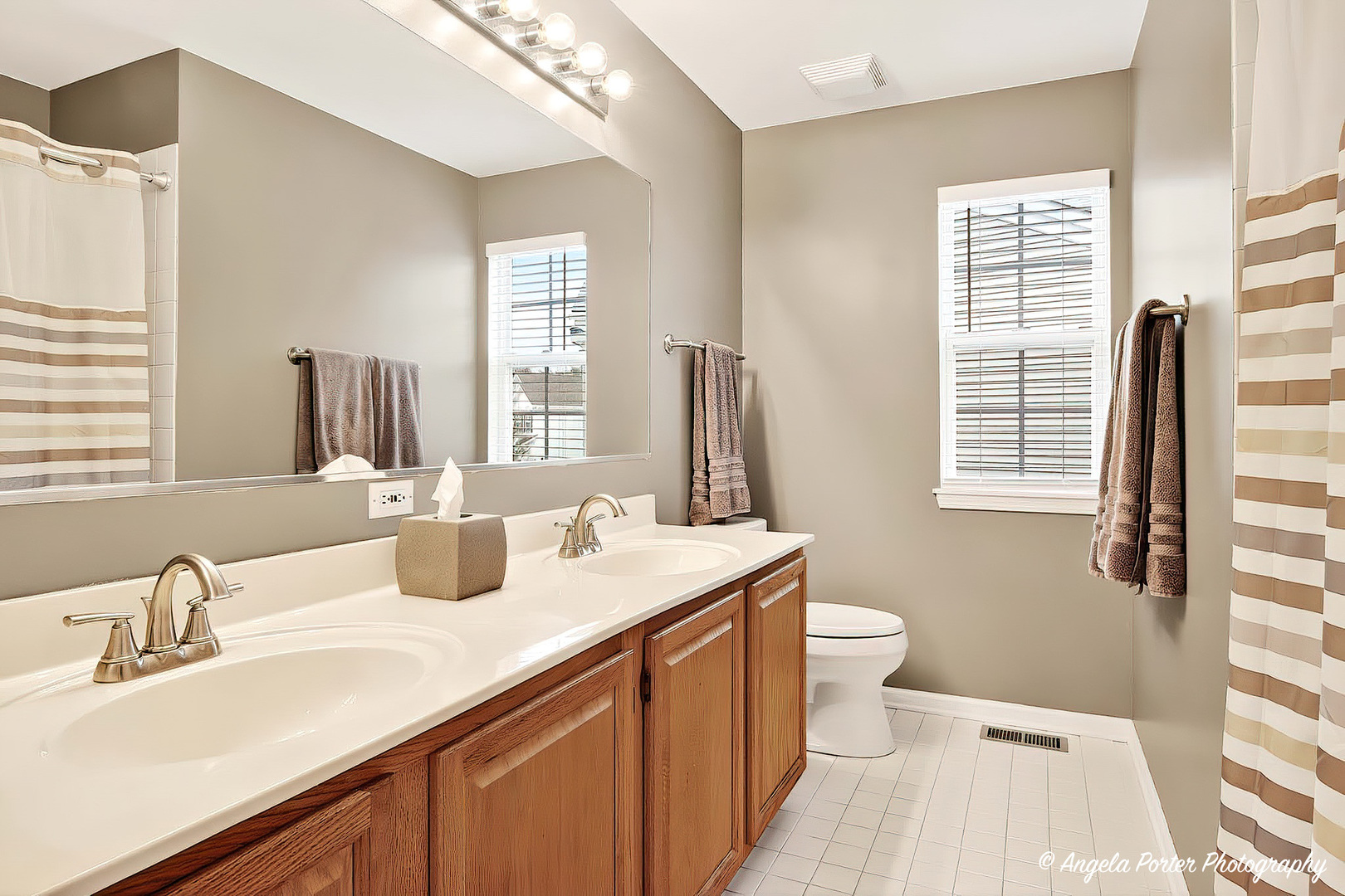 18863 W Wooddale Trail