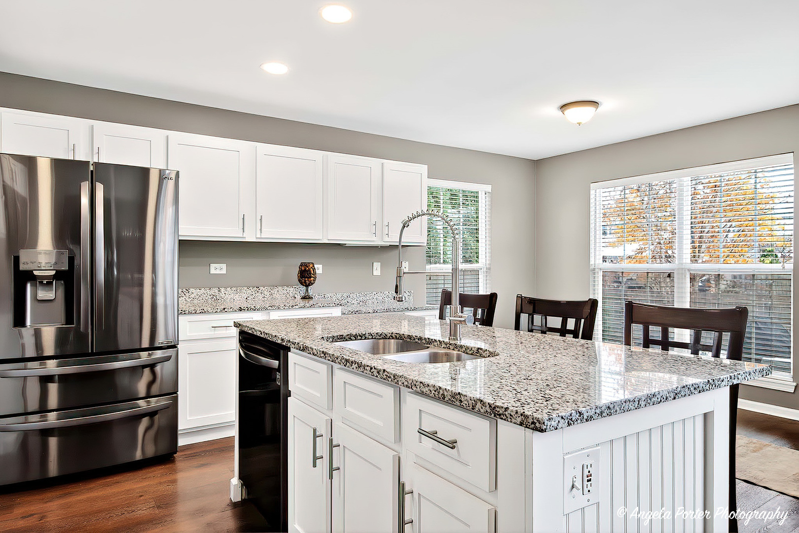 18863 W Wooddale Trail
