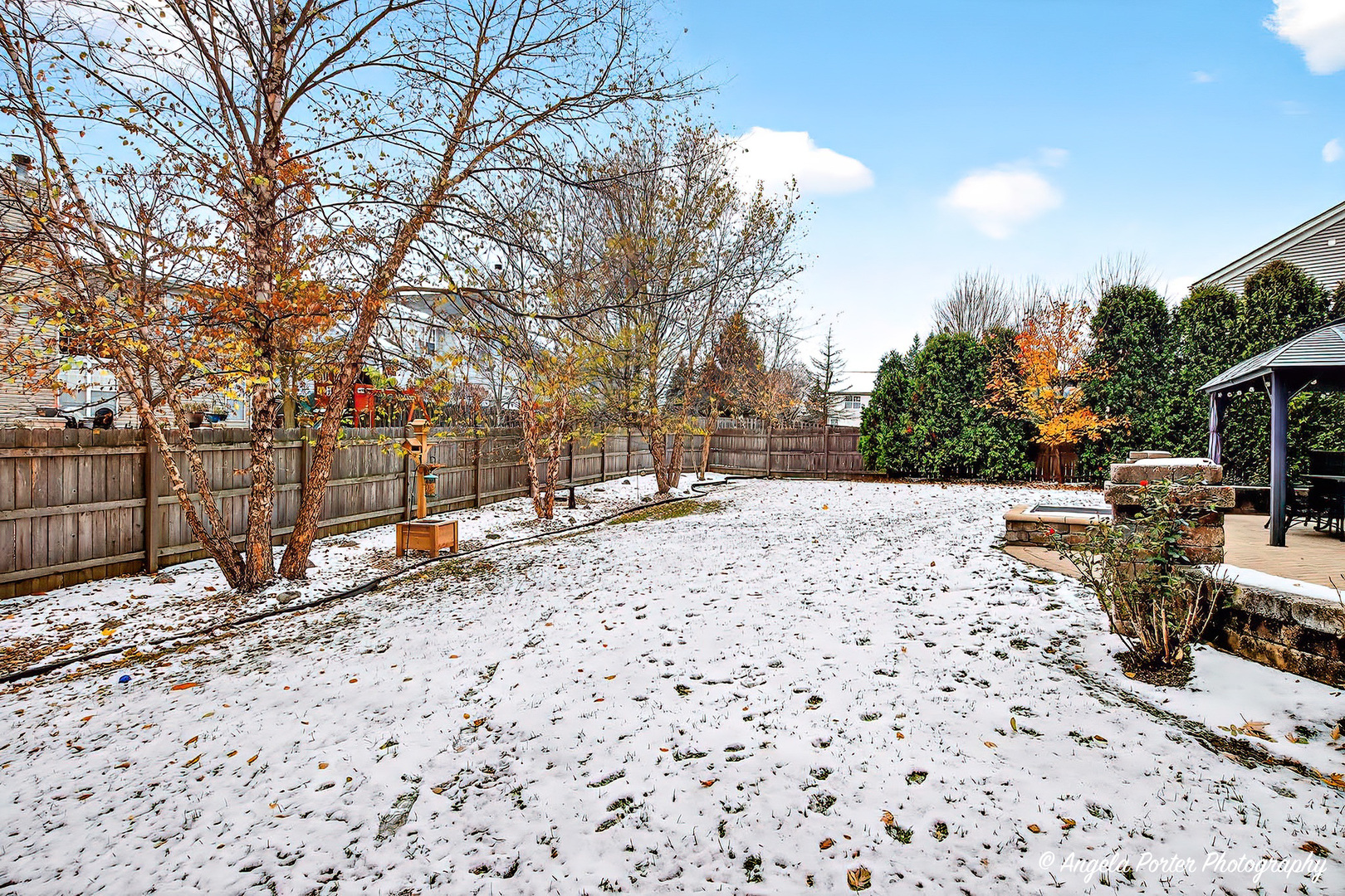 18863 W Wooddale Trail