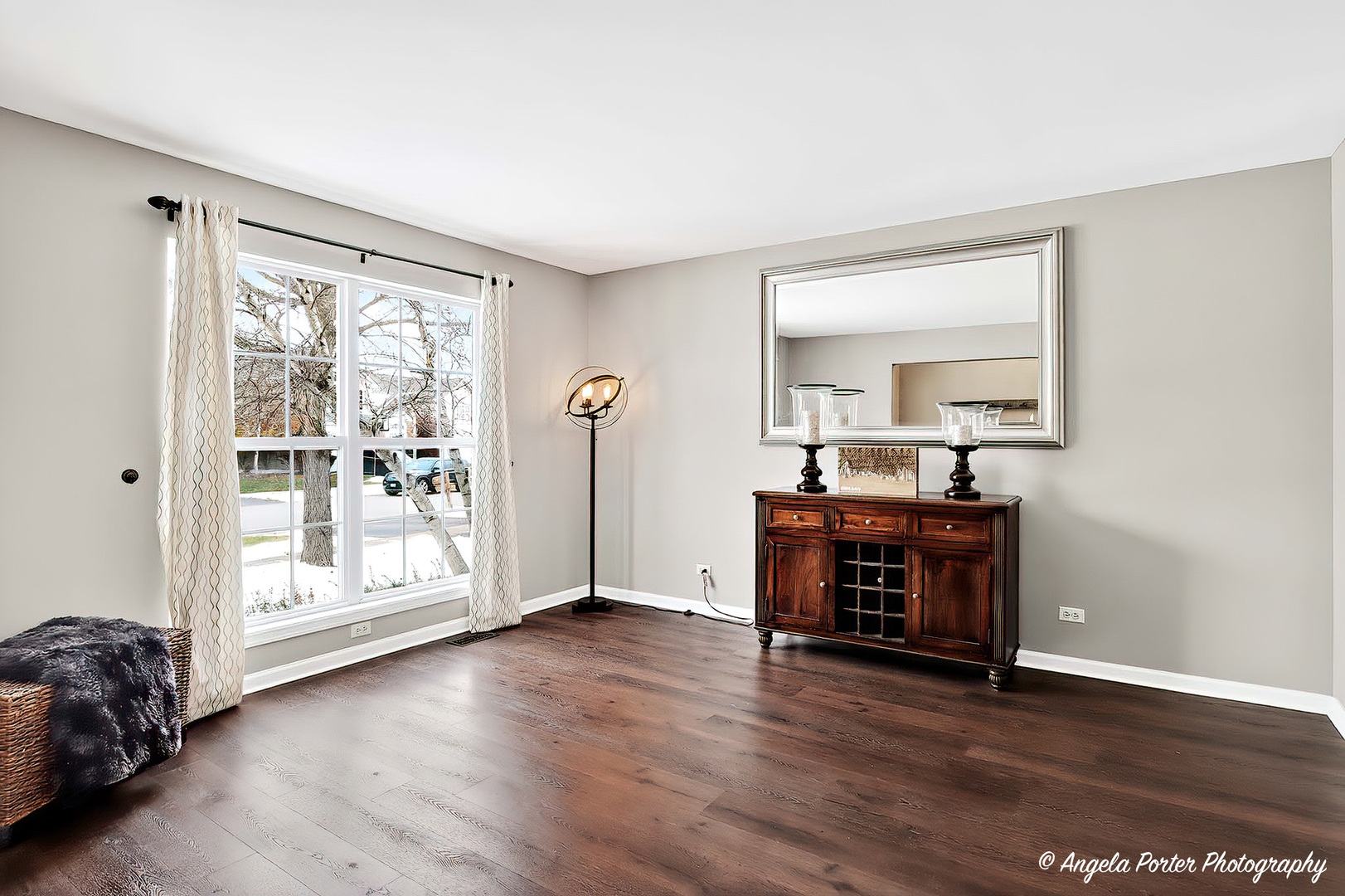 18863 W Wooddale Trail
