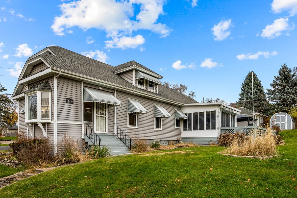 142 Cottage Avenue