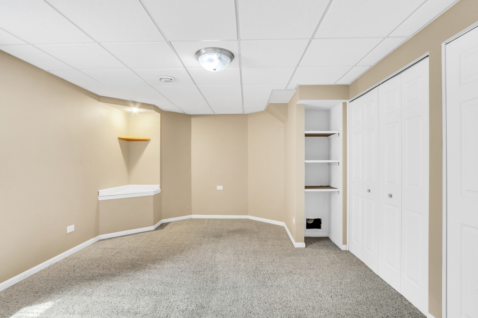 699 Snow Cap Court