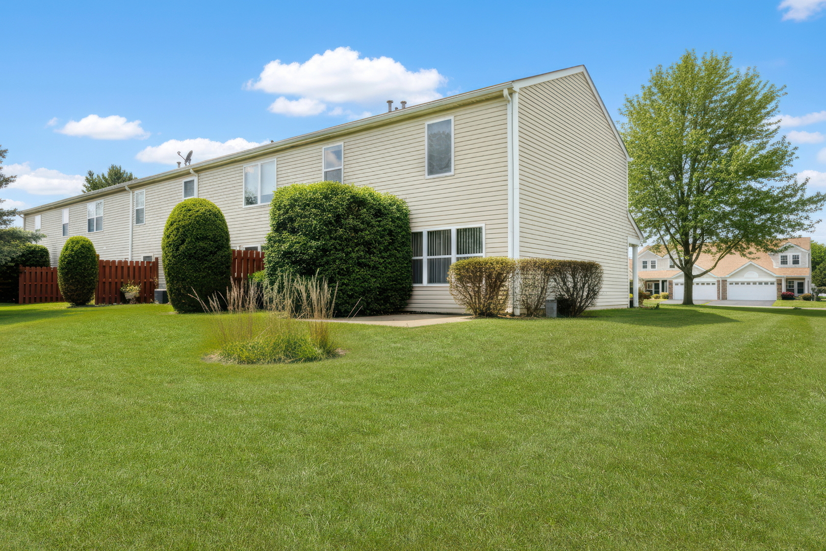718 Baxter Court