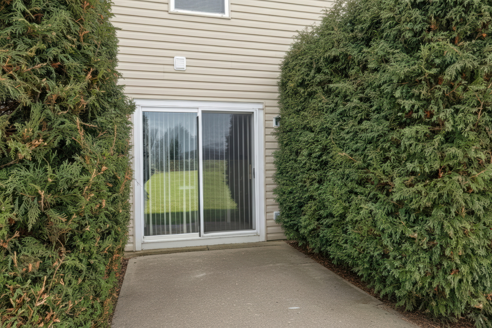718 Baxter Court