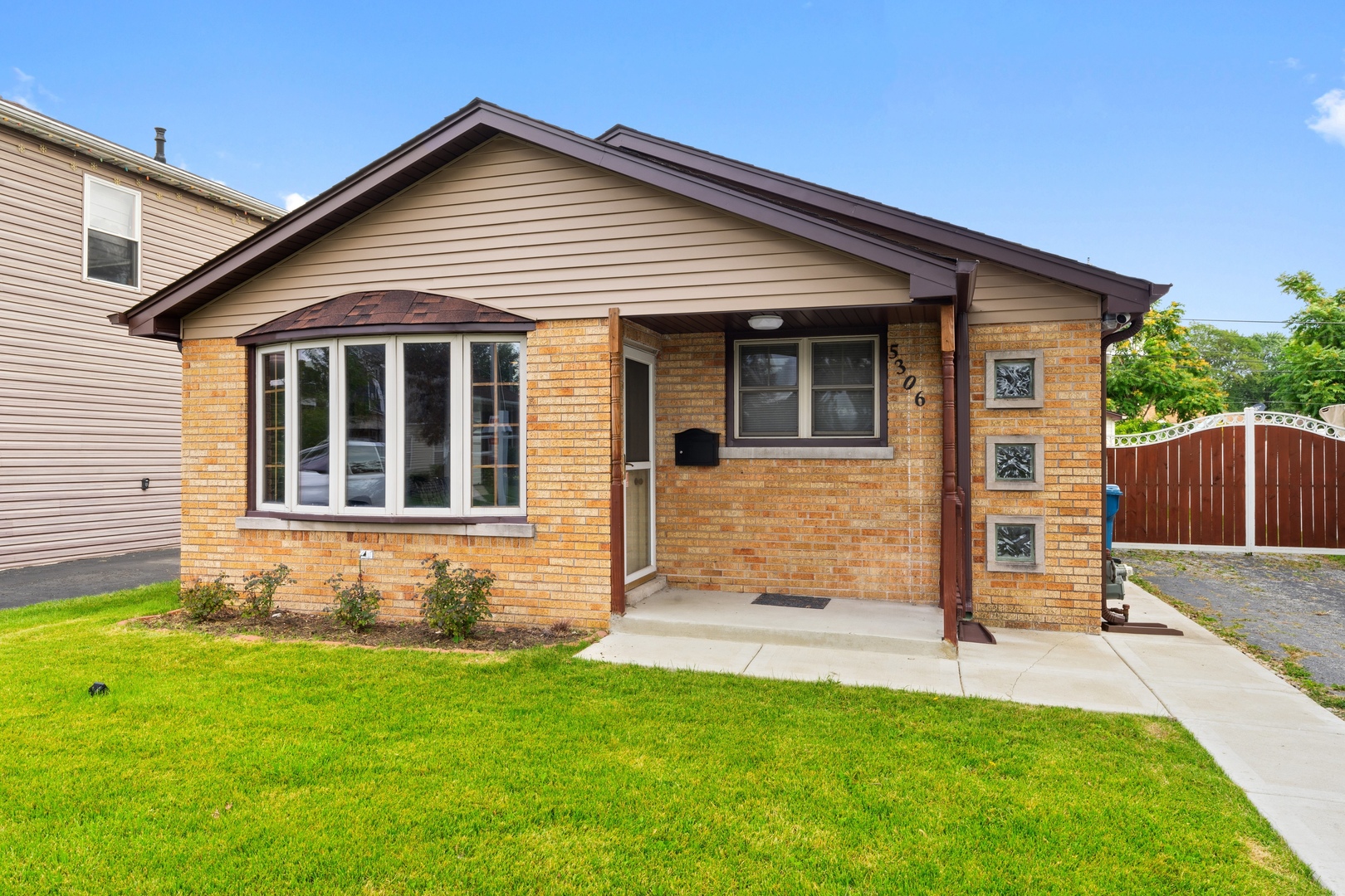 5306 Kimball Place