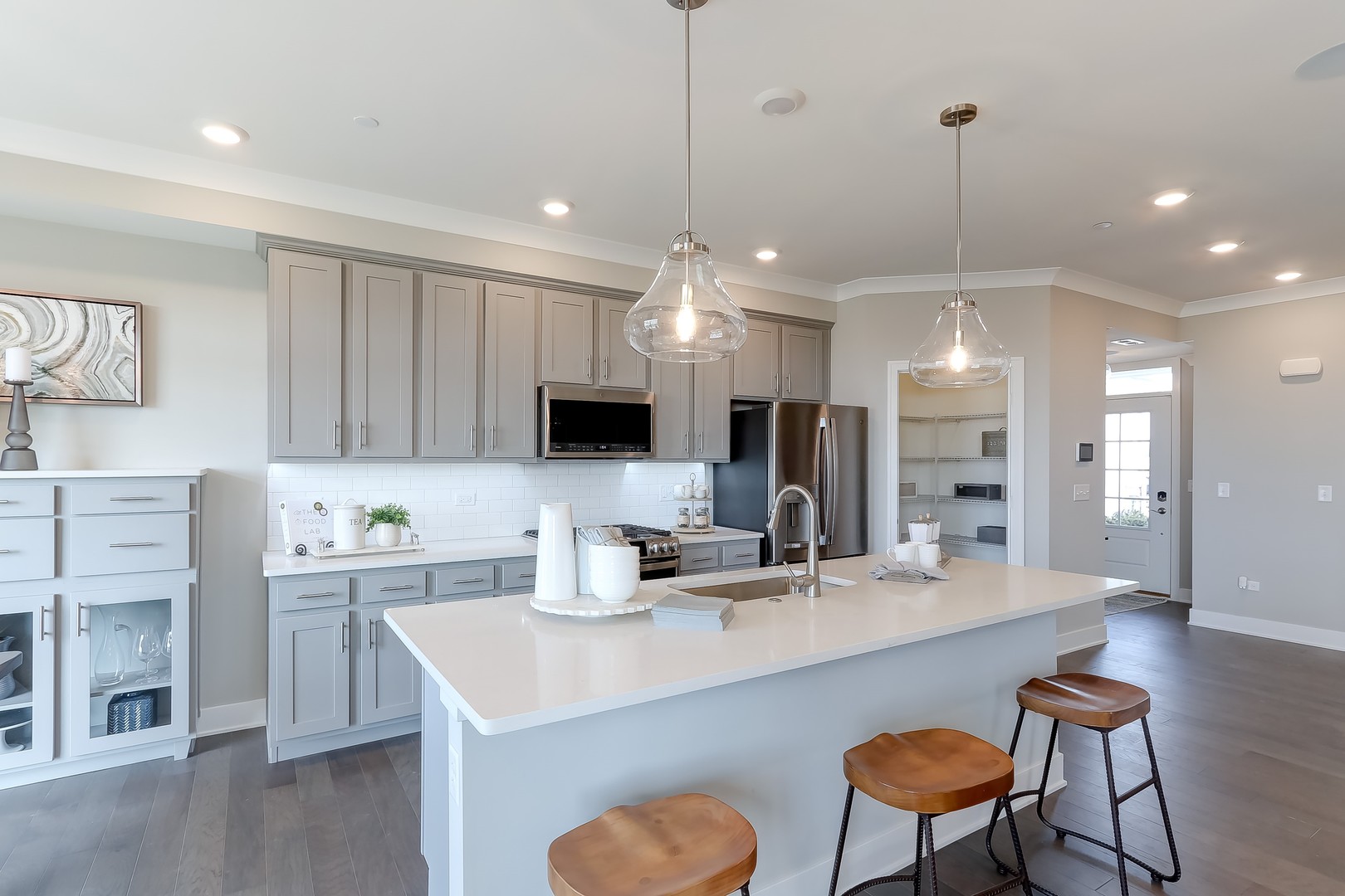 25457 W Emory Lane