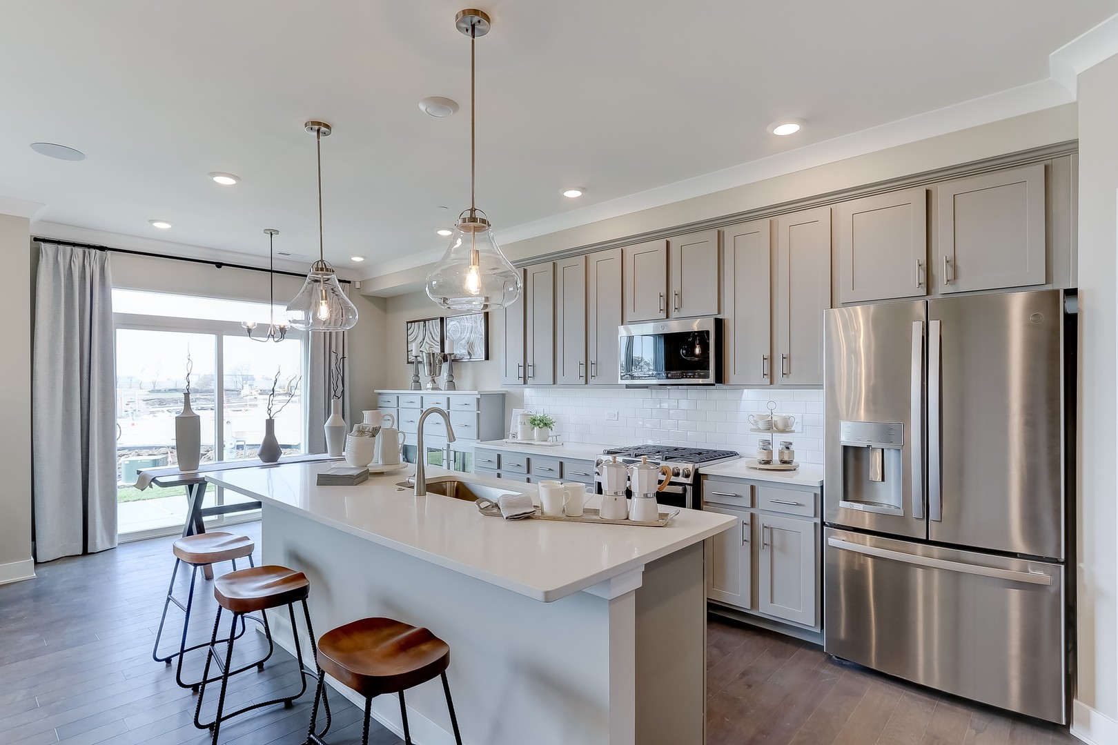 25457 W Emory Lane