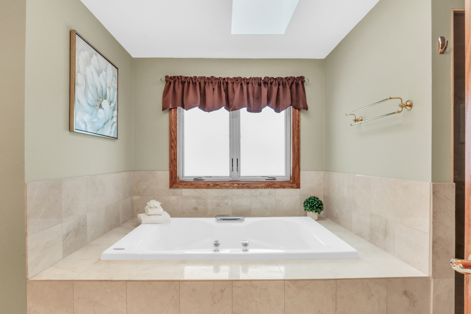 1168 Vineyard Drive