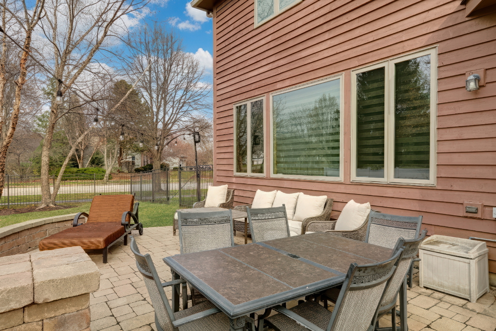 1168 Vineyard Drive