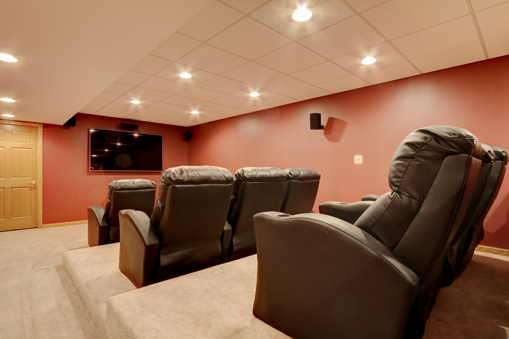 1168 Vineyard Drive