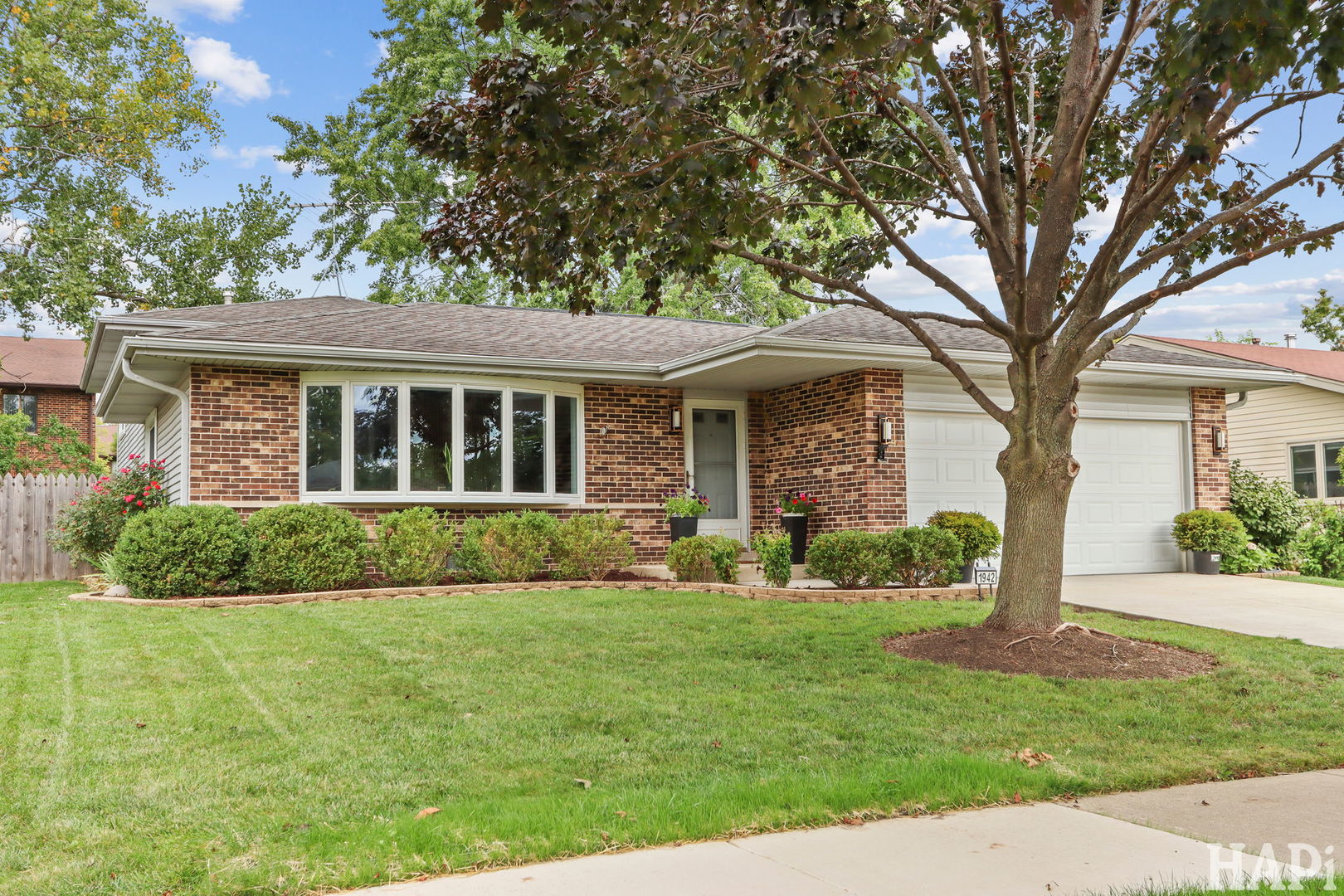 1942 Trail Ridge Street