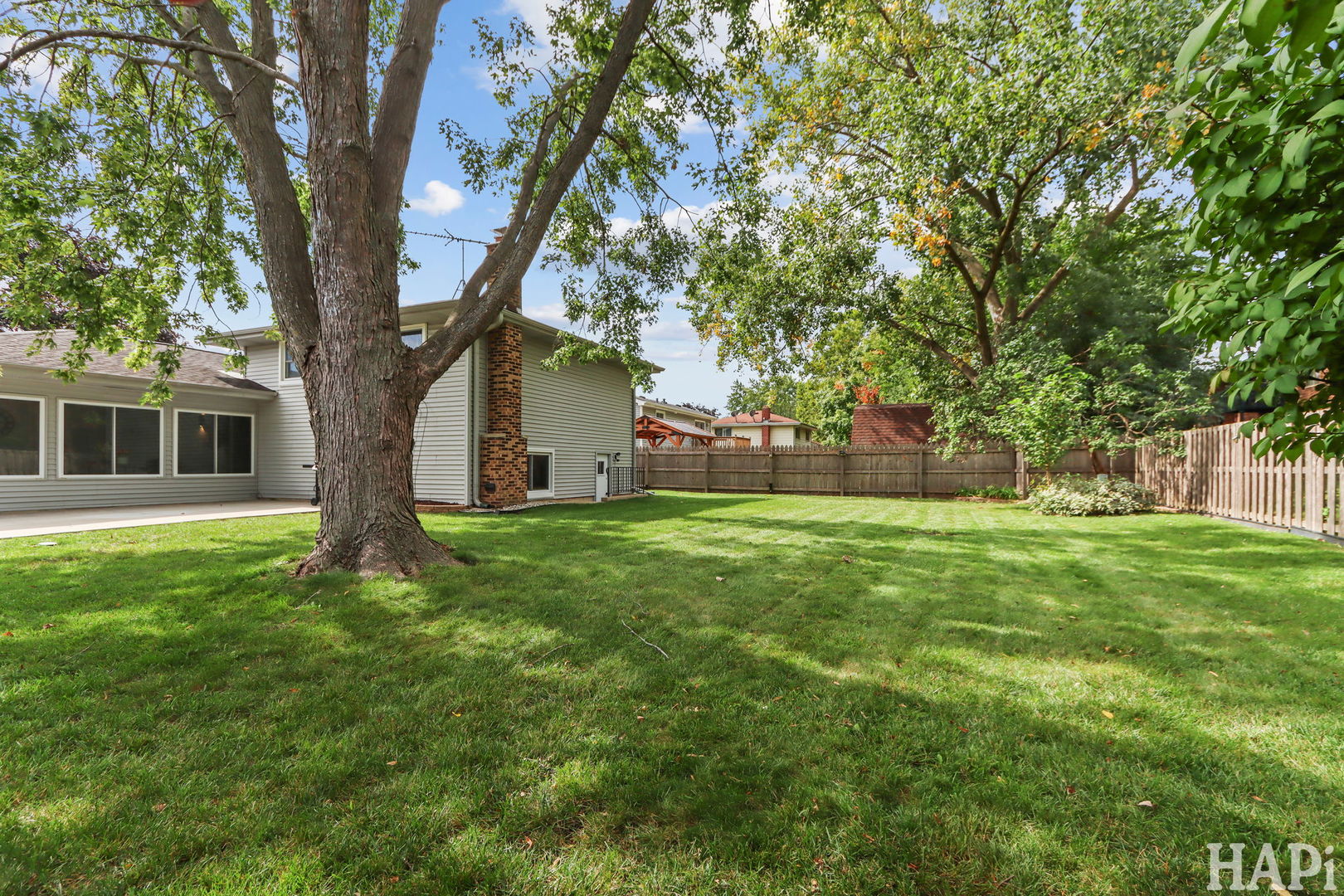 1942 Trail Ridge Street