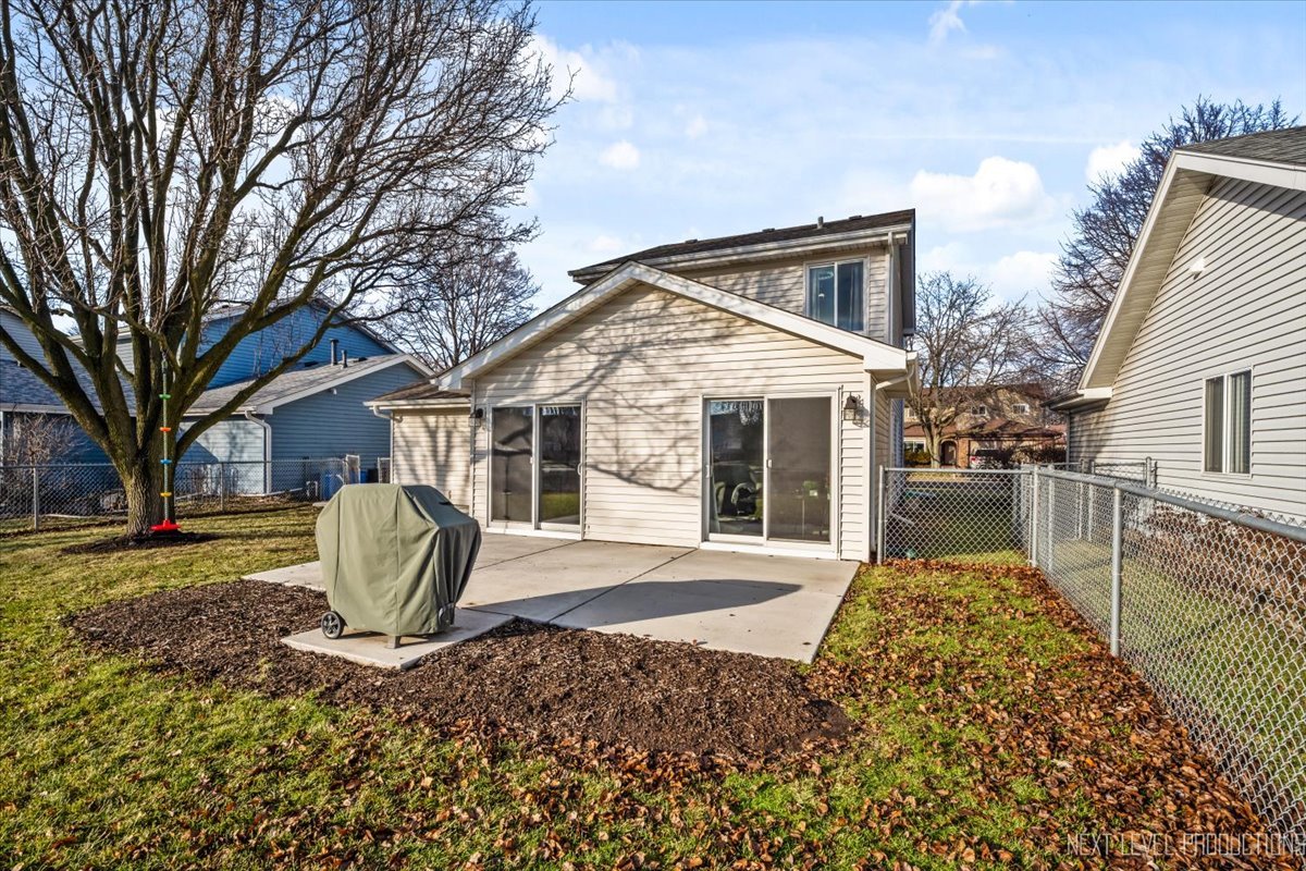 2465 Bristol Court