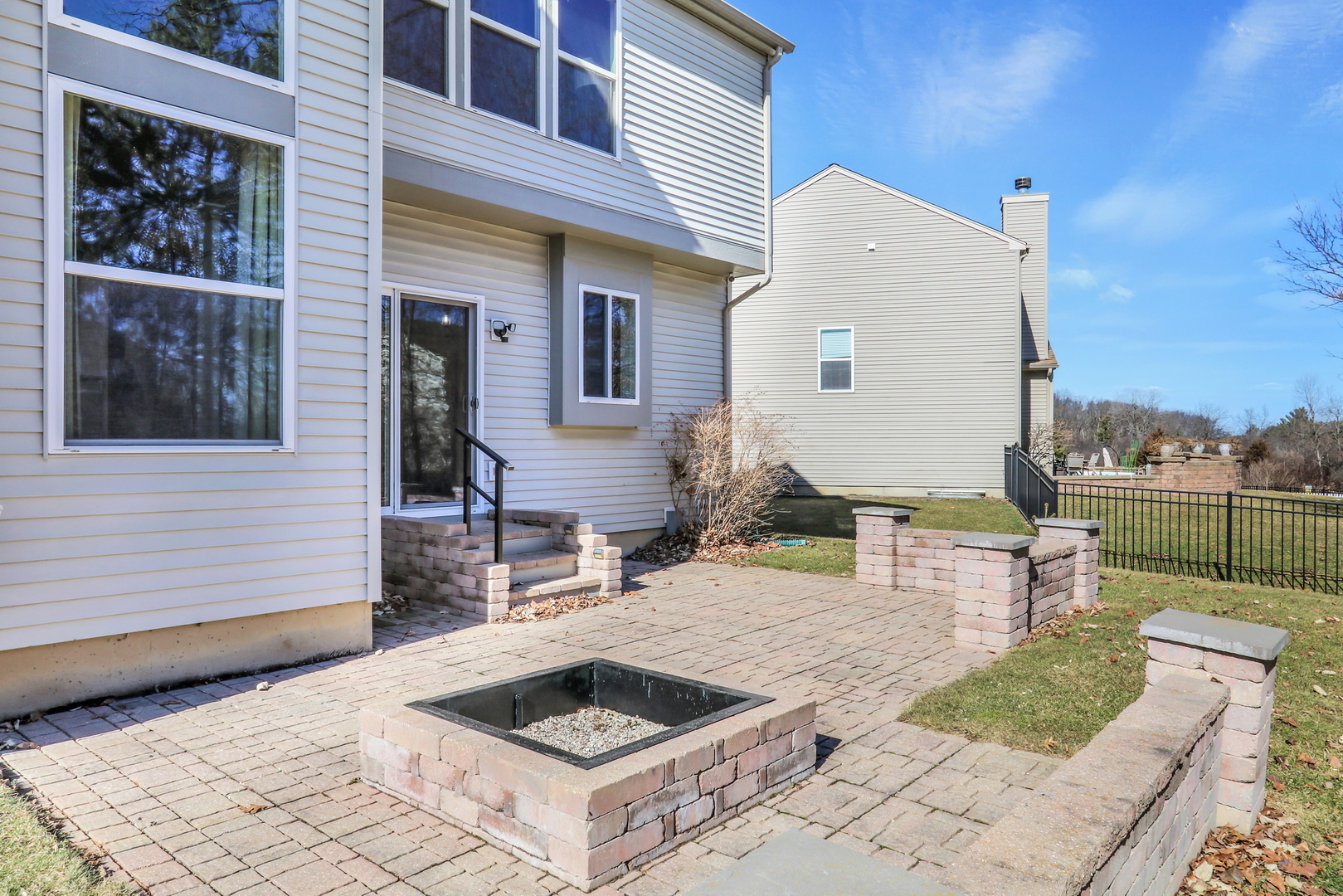 1042 Sanderling Court