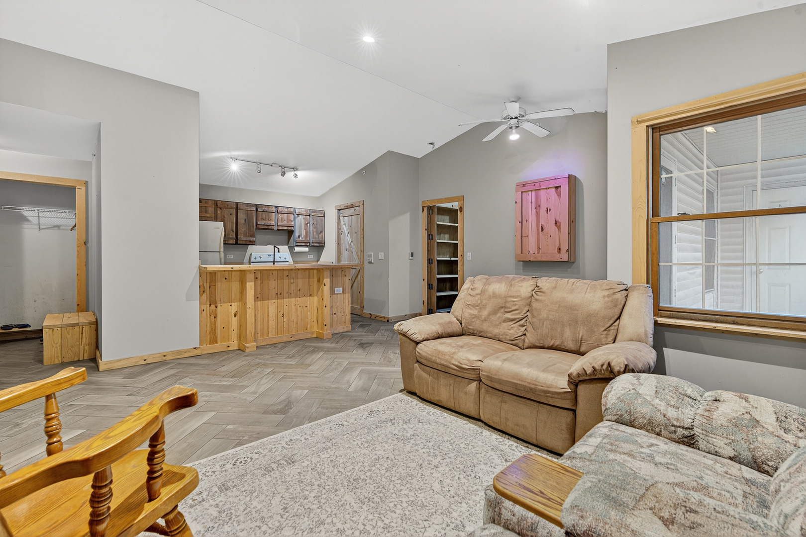 350 Leah Lane Unit: 2D
