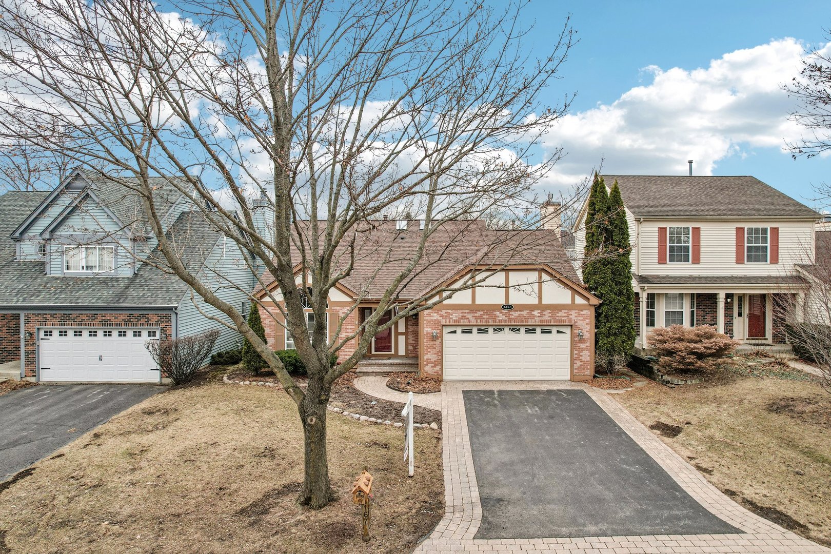 6167 Golfview Drive