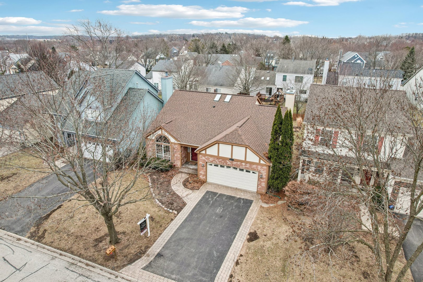 6167 Golfview Drive