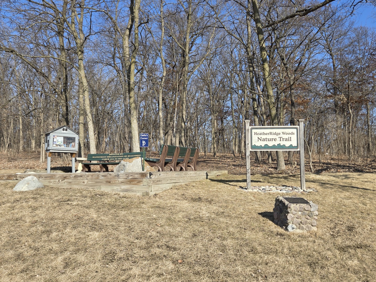 650 WHITNEY Court Unit: 211