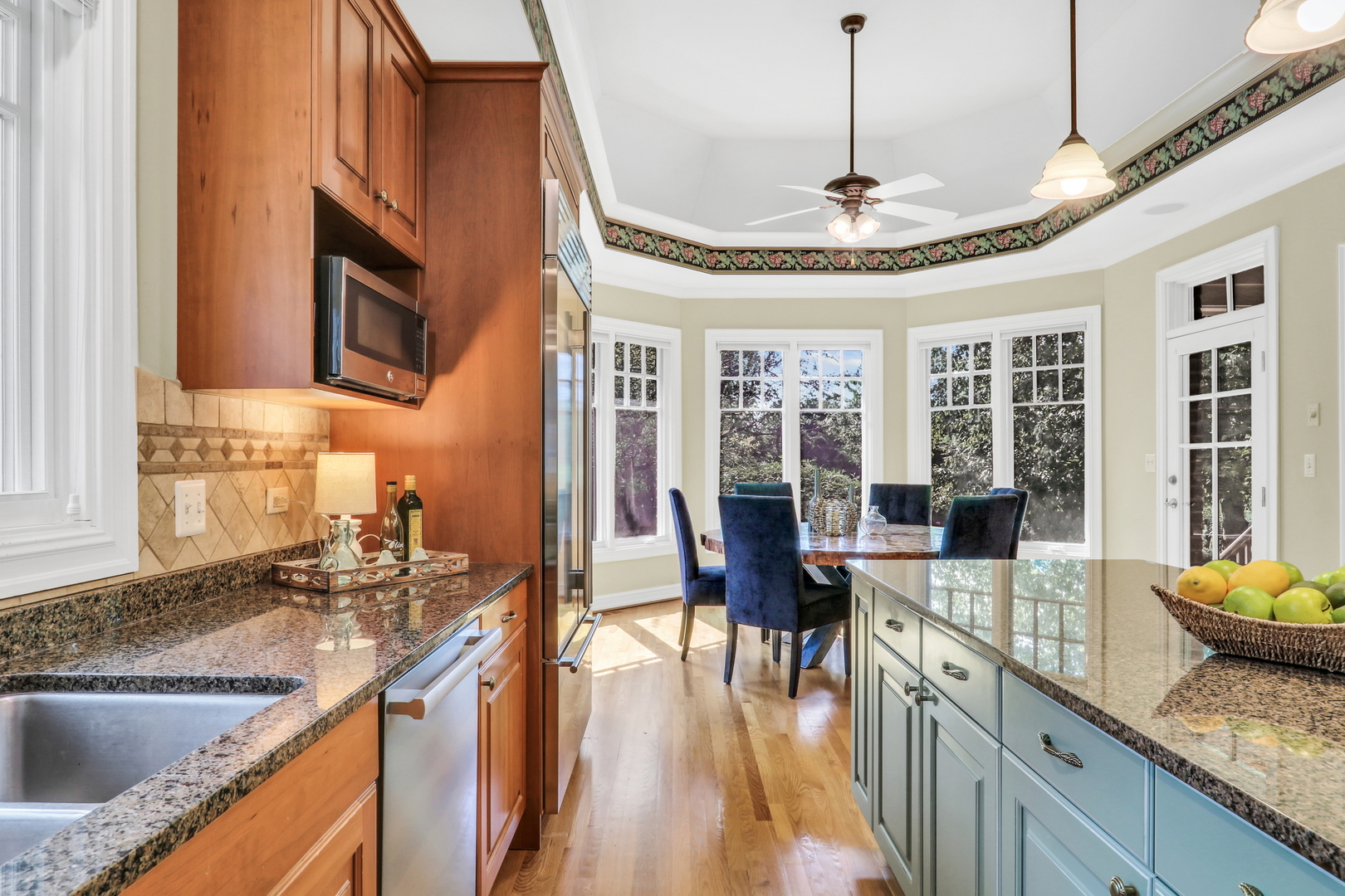 5684 Wolf Road