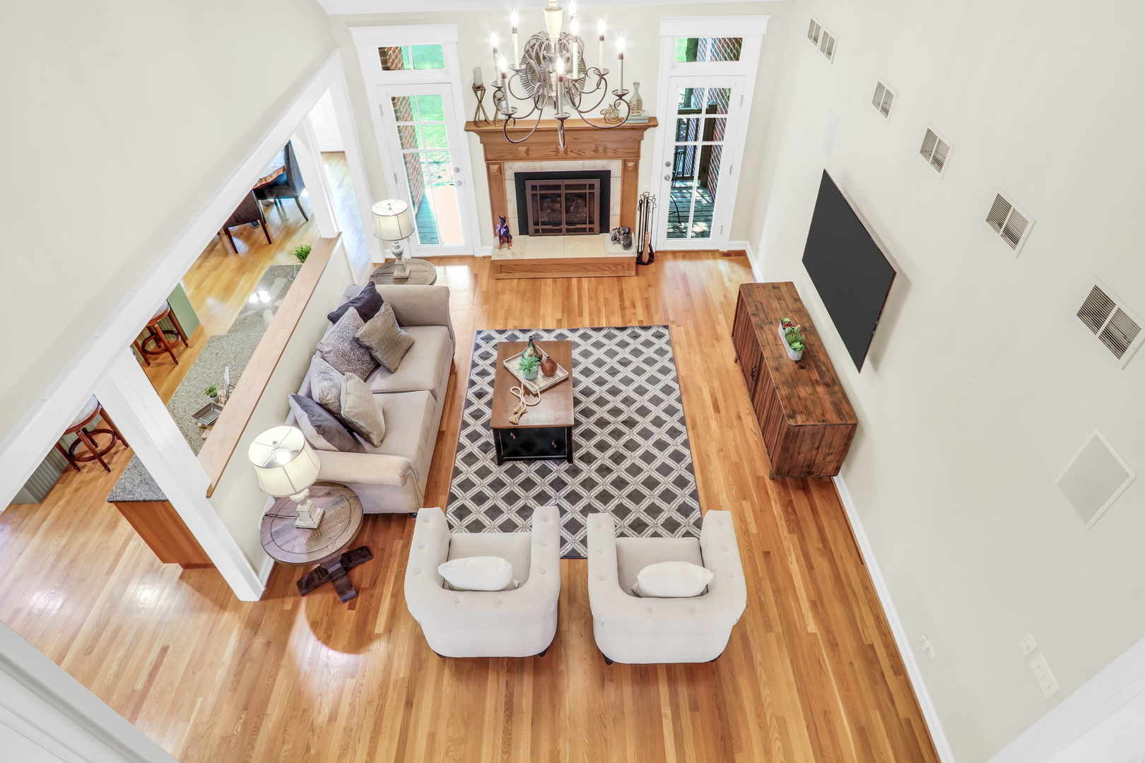5684 Wolf Road
