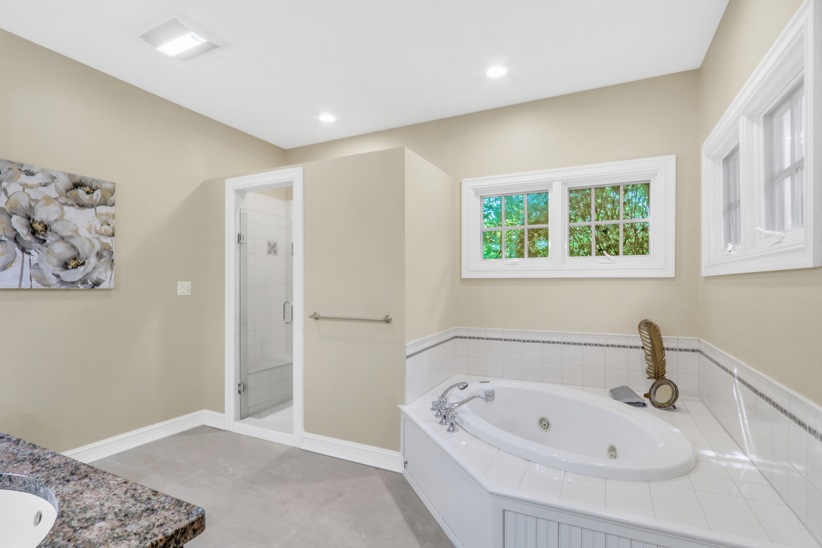 5684 Wolf Road