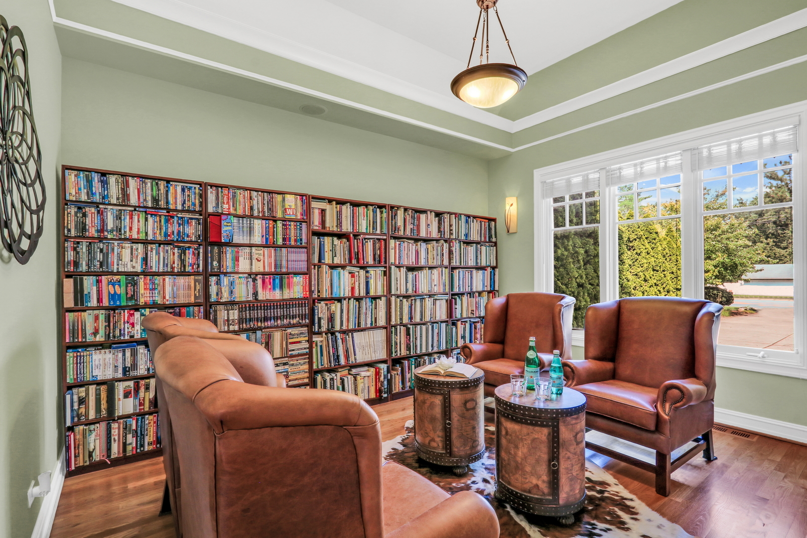 5684 Wolf Road