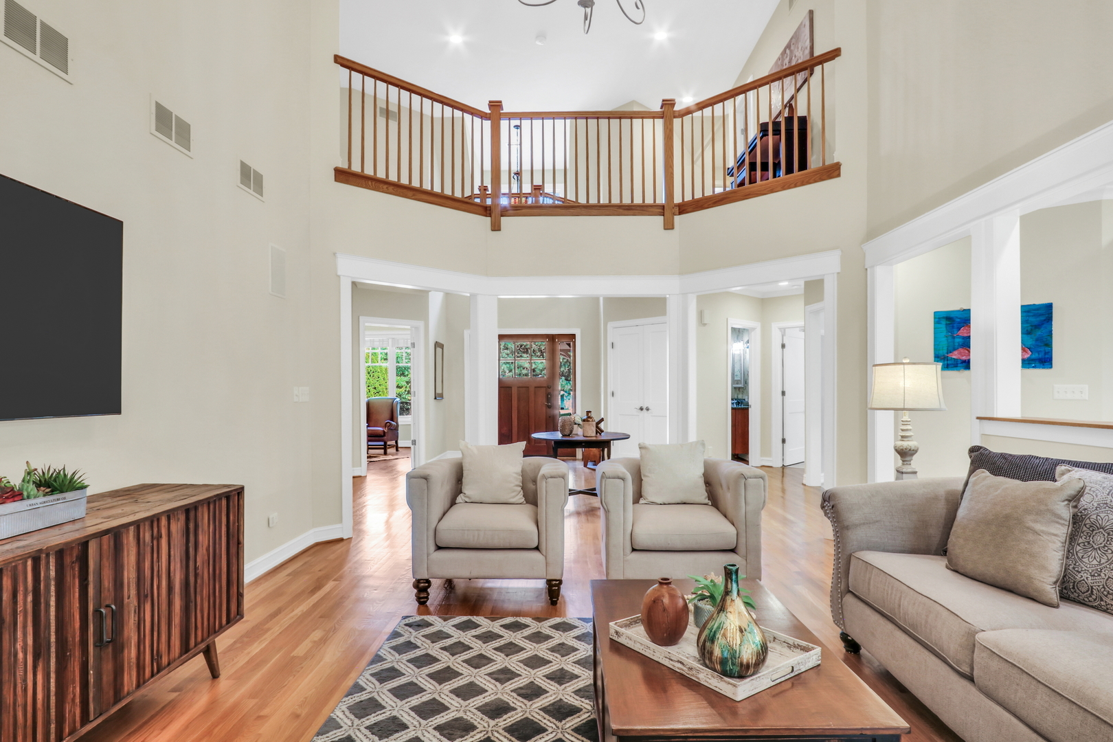 5684 Wolf Road
