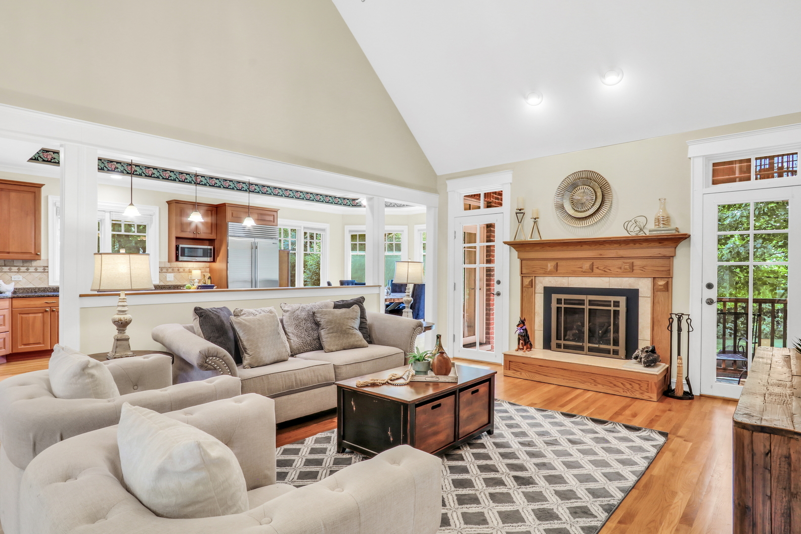 5684 Wolf Road