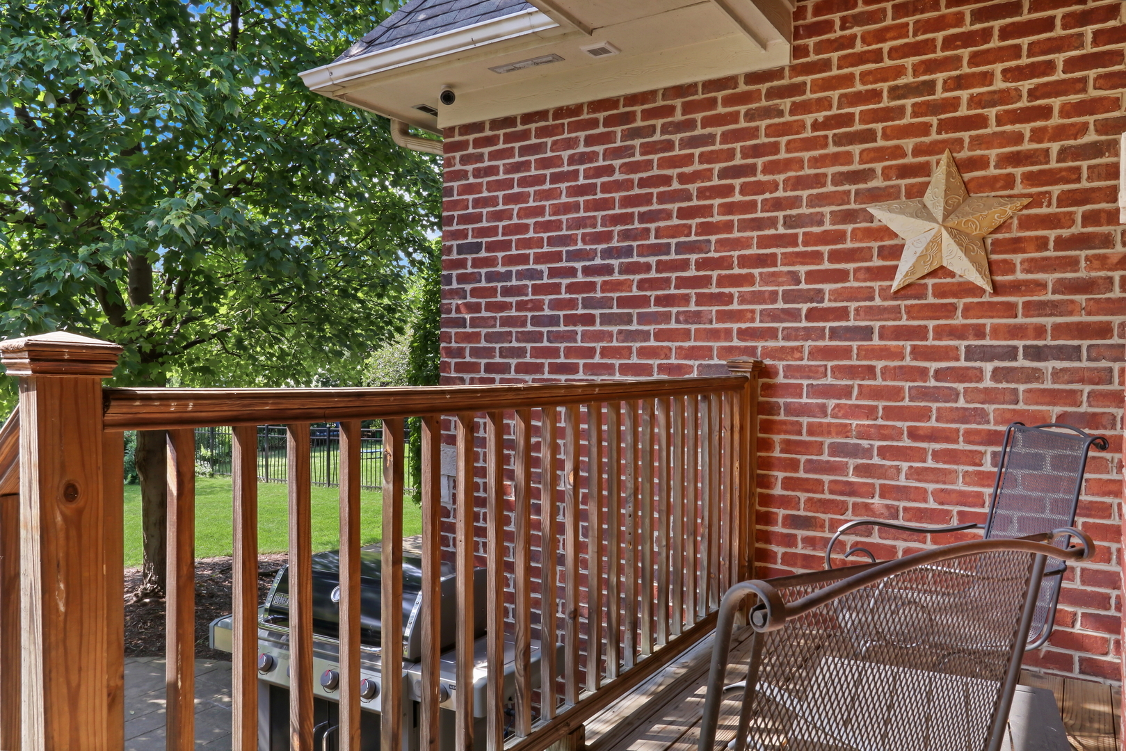 5684 Wolf Road