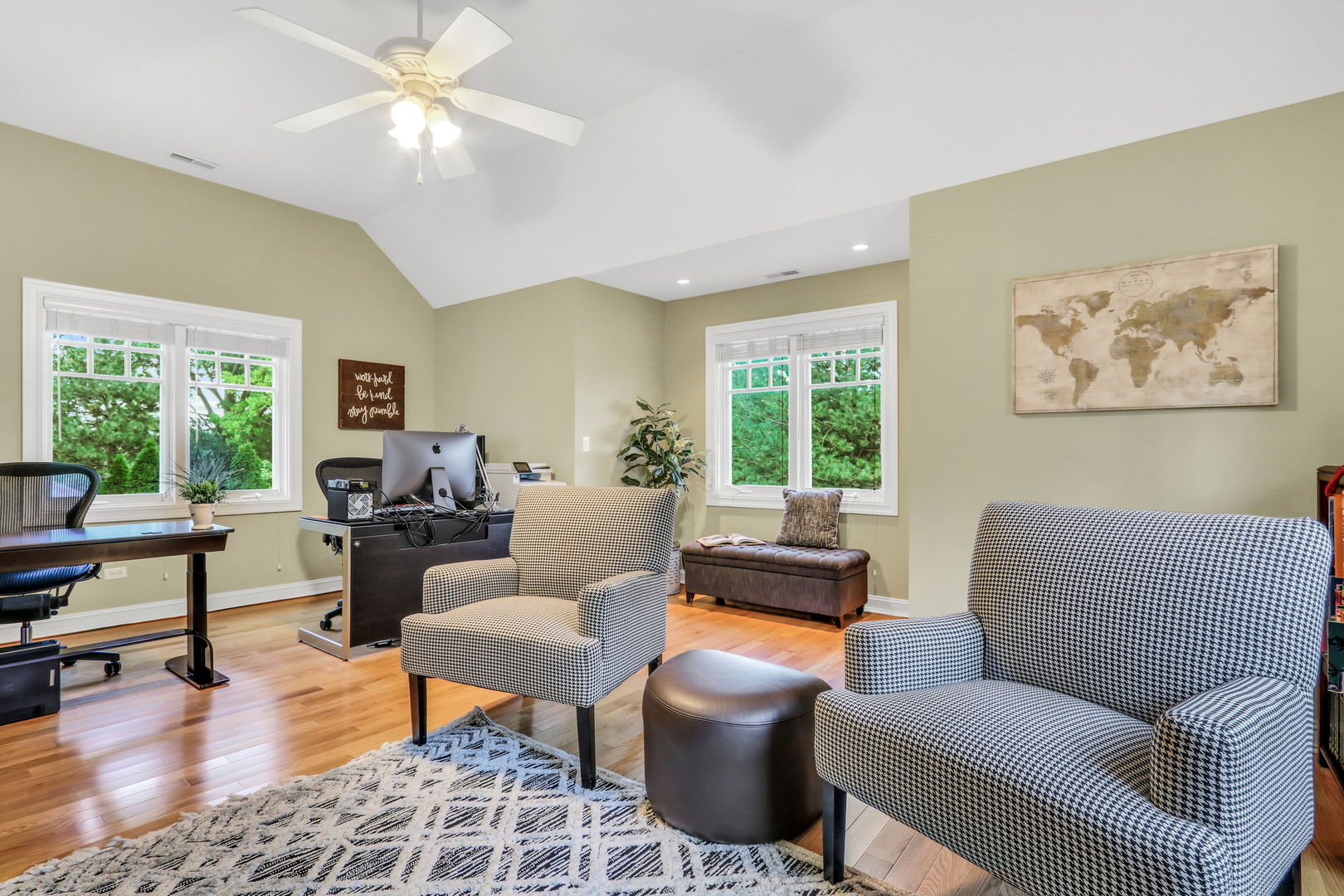 5684 Wolf Road